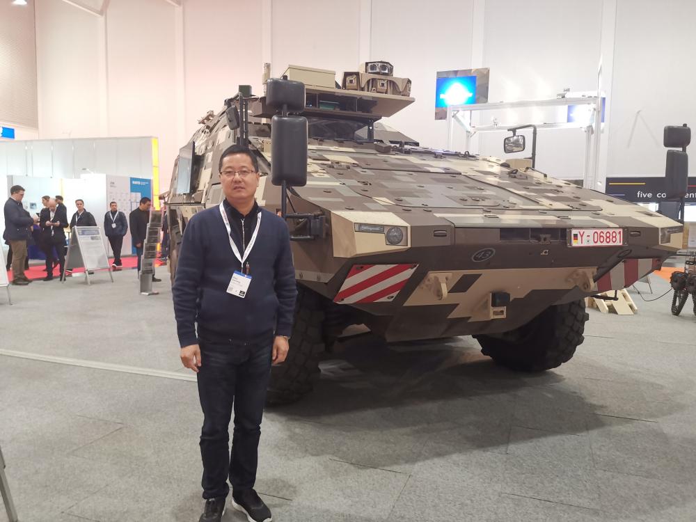 原文件名：参观2019年德国汉诺威工业展2.jpg